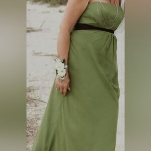 Elegant Green Strapless Dress